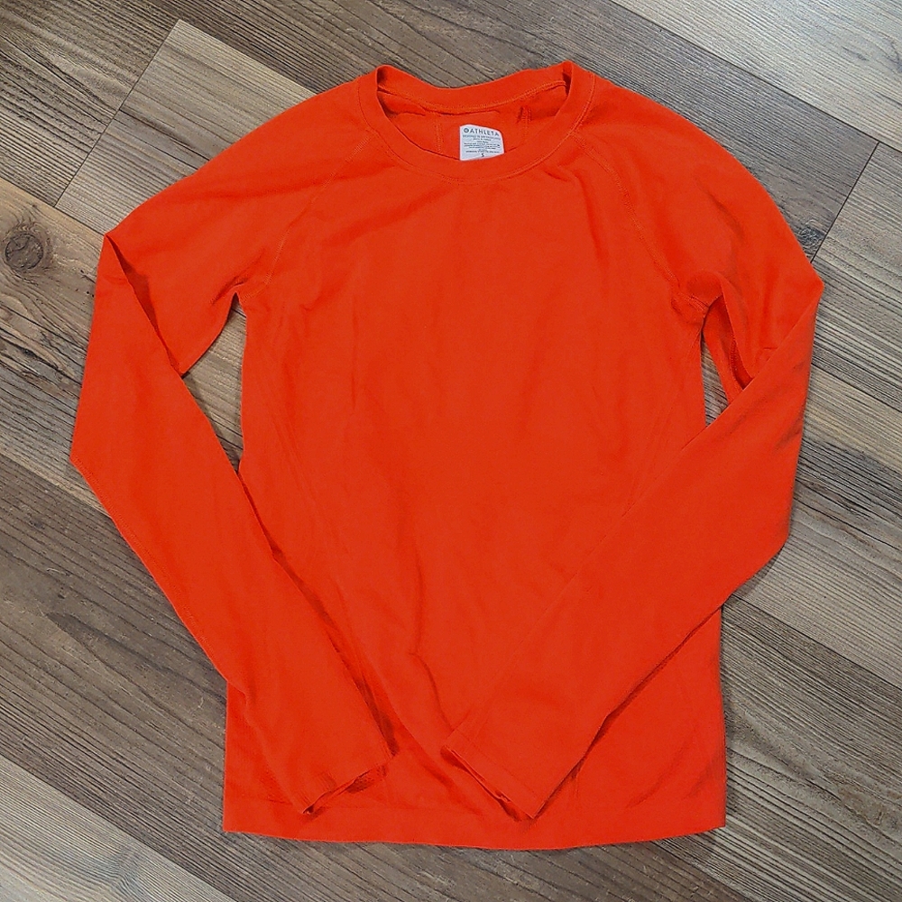 BOGO 💥 Athleta Long Sleeve Top
